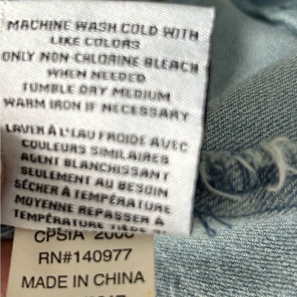 Hudson Jeans Girls’s Light Wash Denim Jacket Size XL - Picture 9 of 11